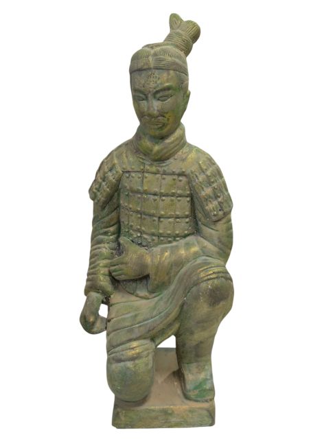 incenso em Estátua antiga colorida de arqueiro ajoelhado em terracota 26 cm