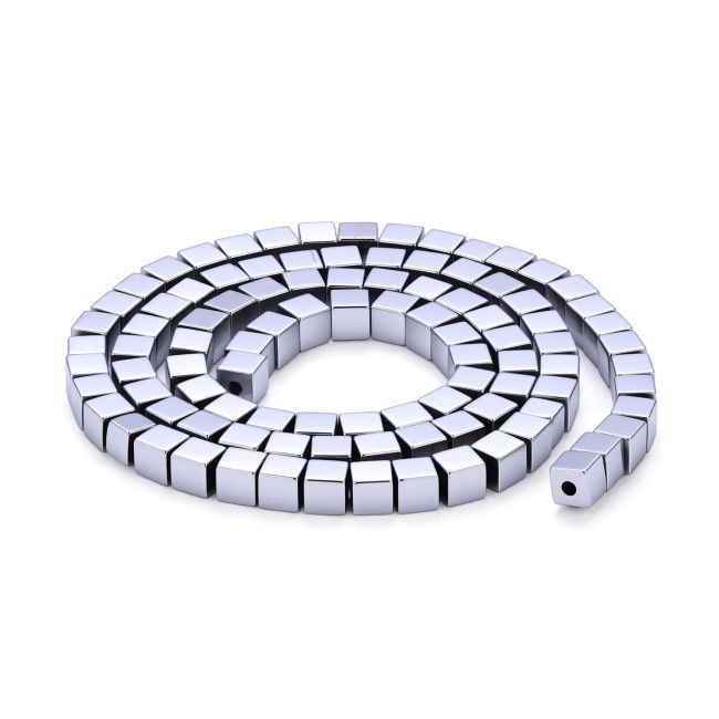 Contas espaçadoras quadradas de hematita prateada – 4×4 mm