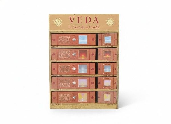 incenso em Expositor de Madeira Incenso de Auroville Maroma Veda Cones e Varetas|pt