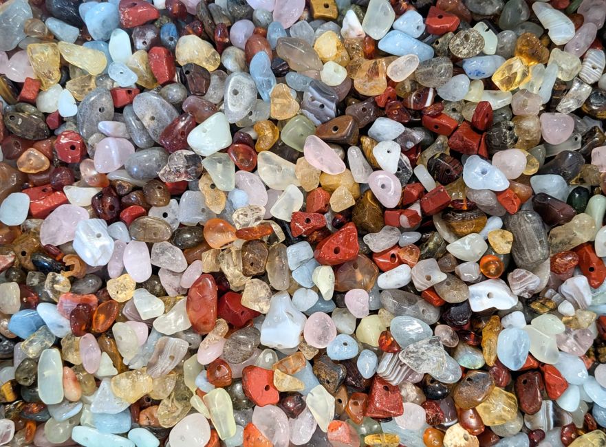 incenso em Mistura de lascas de pedra natural perfuradas – 500 g
