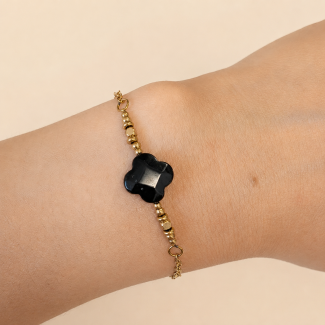 incenso em Pulseira da Sorte em Ônix A – Trevo
