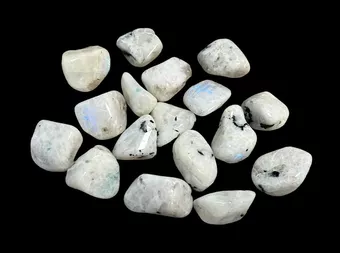 Pedras laminadas de Pedra da Lua Branca A 250g