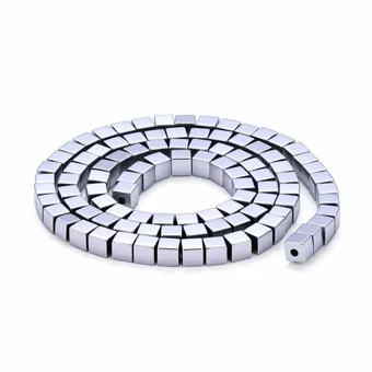 Contas espaçadoras quadradas de hematita prateada – 4×4 mm
