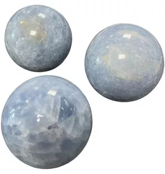 3 esferas Calcita azul polida 1.715k