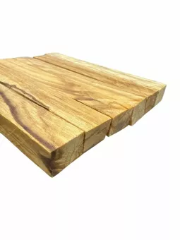 Palo santo A+ premium 1 kg em varas de corte igual