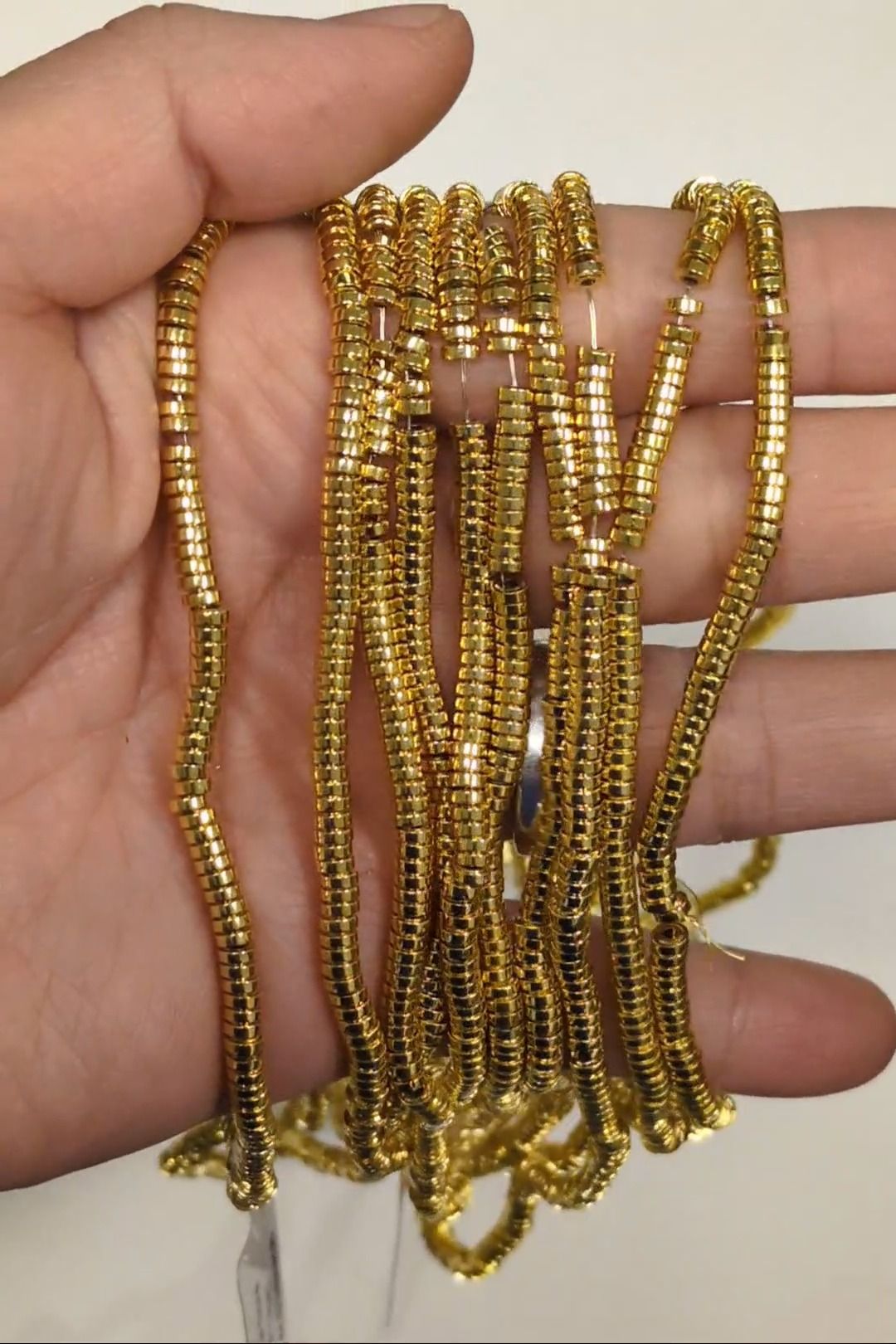 Contas espaçadoras de hematita dourada – 3×1 mm