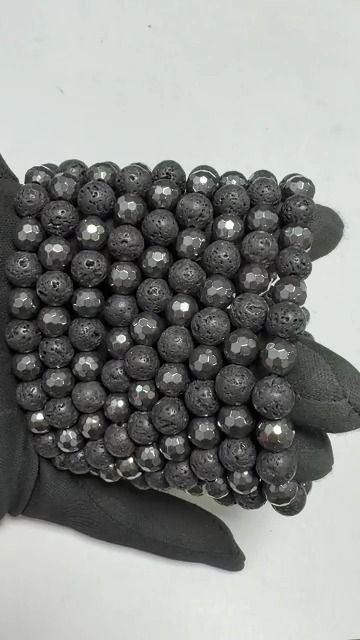 Pulseira de Hematita facetada e Pedra de Lava A contas 8mm
