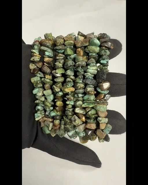 Pulseira de turquesa africana natural lascas 5-8 mm 18 cm