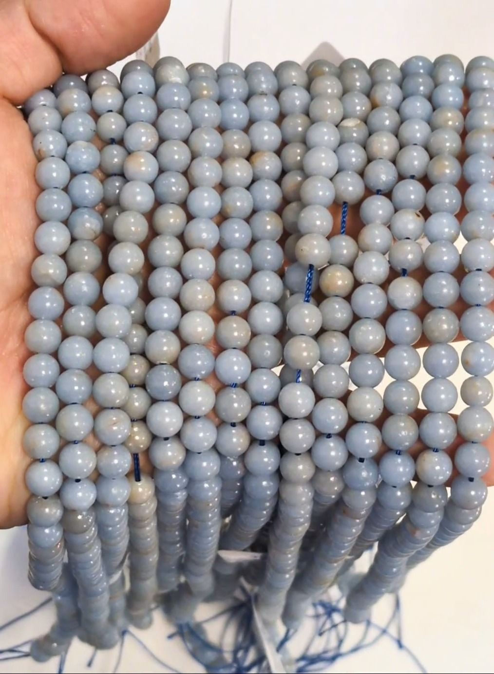 Angelite A 6mm contas em arame 40cm