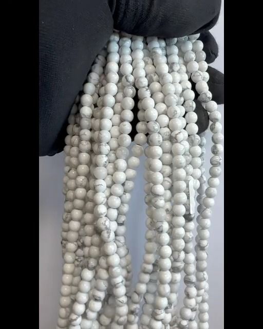 Howlite A contas 6mm em fio 40cm
